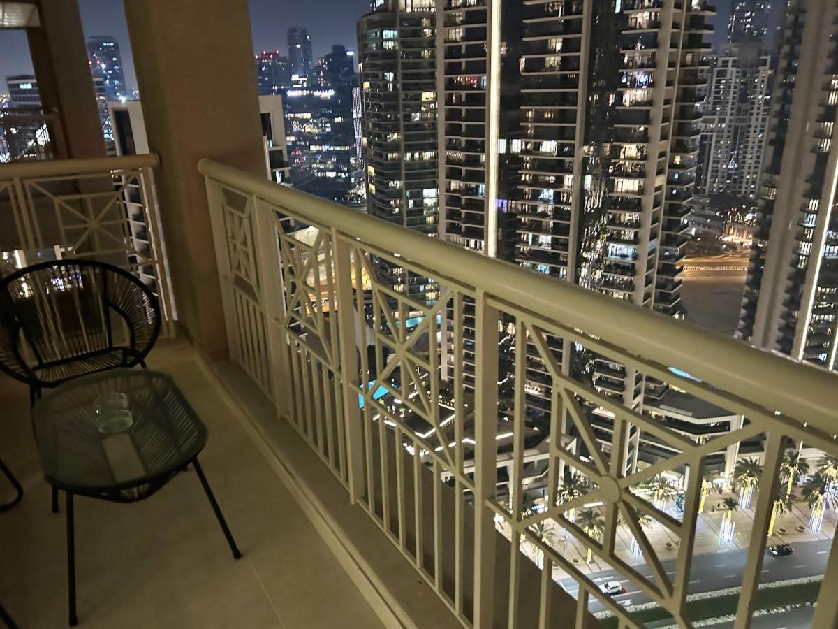 New! Luxury 3Bedroom With Spectacular Burj Views Downtown Dubai Eksteriør billede