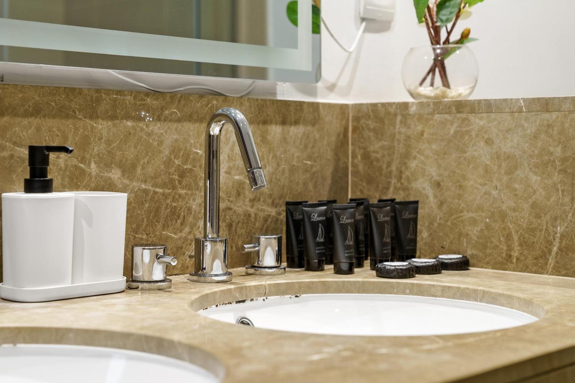 New! Luxury 3Bedroom With Spectacular Burj Views Downtown Dubai Eksteriør billede